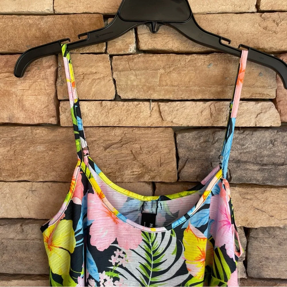 Hurley multicolor tropical print lightweight cropped tank top NWT Small